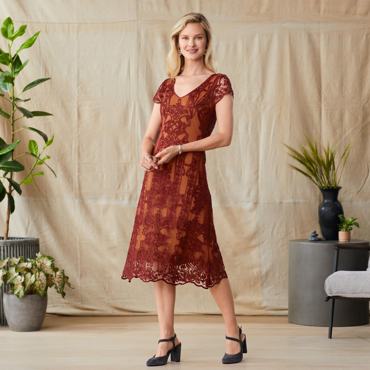 Hidden Avenue Dress