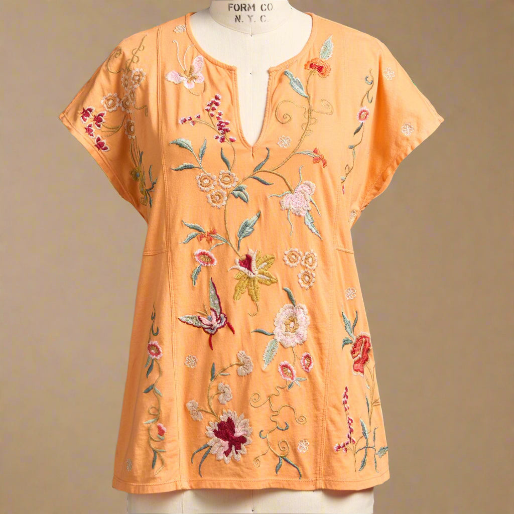 Suki Easy Tee, Petite
