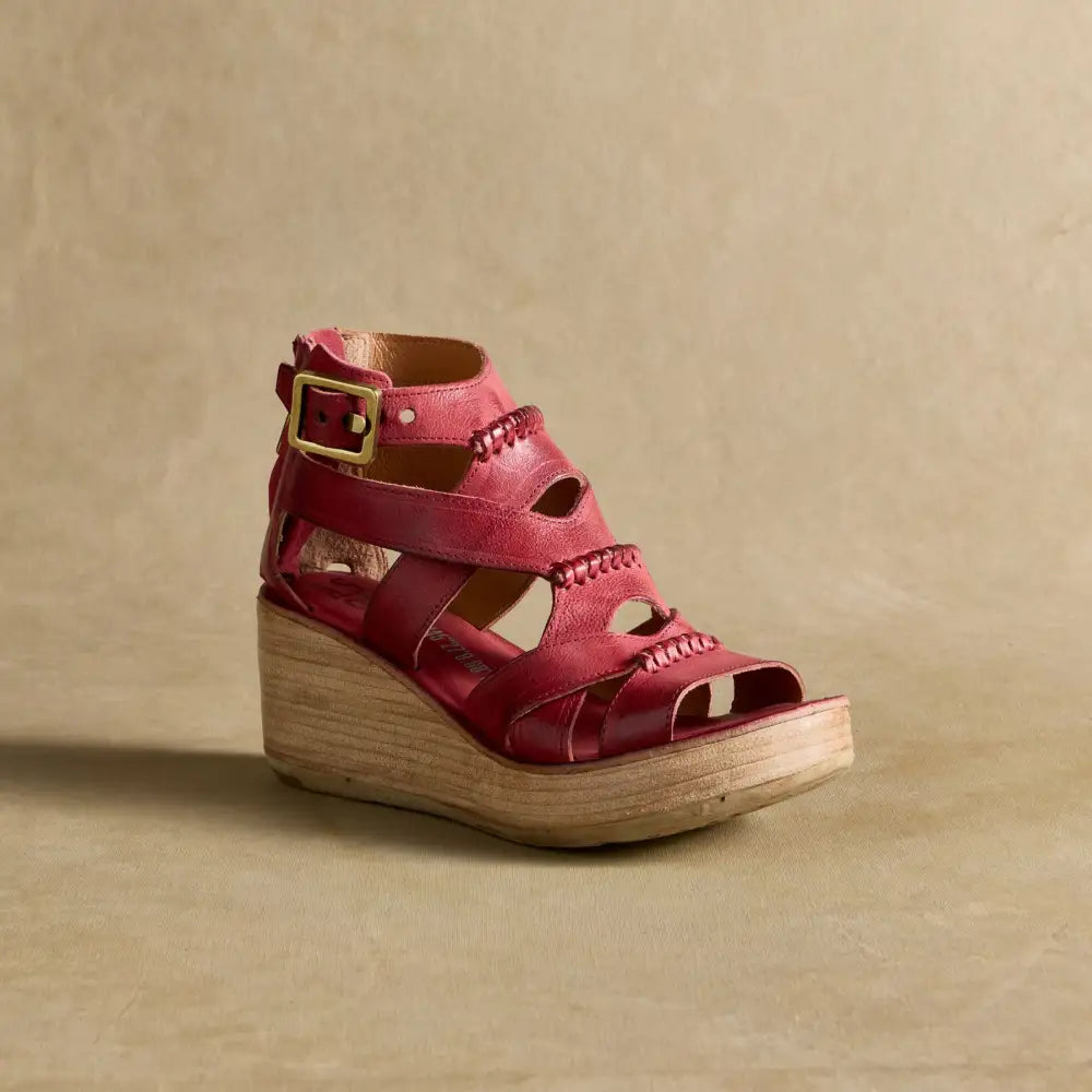 Toro Wedges