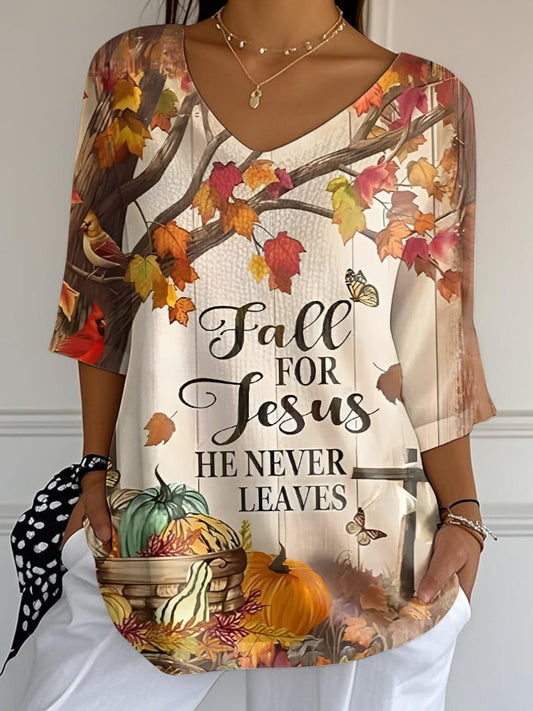 Women's Fall For Jesus He Never Leaves Print T-Shirt