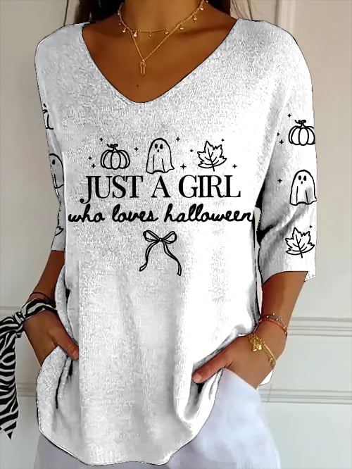 Women's Just A Girl Who Loves Halloween Printed T-Shirt