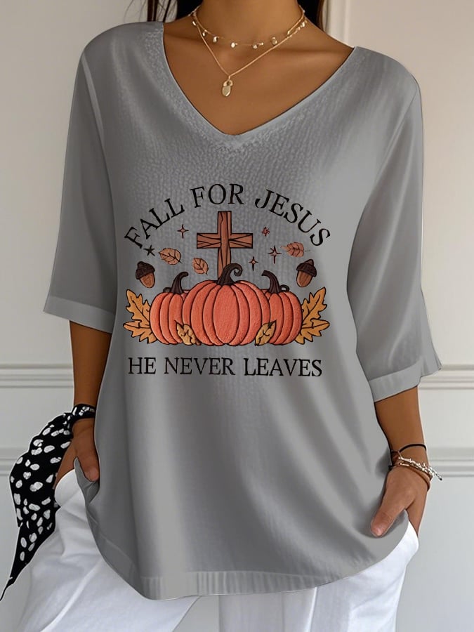 Women's Fall For Jesus He Never Leaves Print T-Shirt